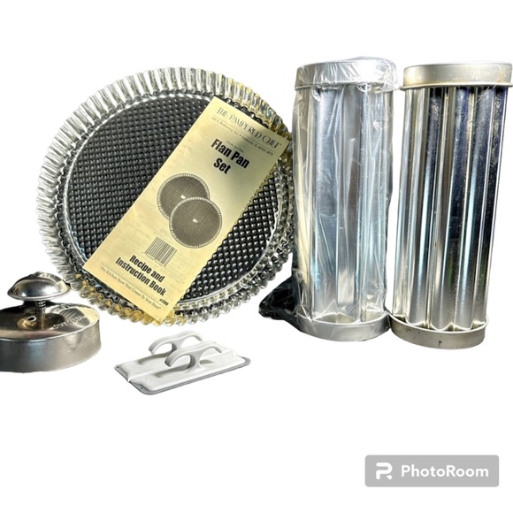 Pampered Chef Other - Bundle of Pampered Chef Items - Flan Plans, Bread Tubes, Cut NSeal, Finger Guard